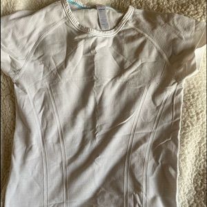 Lululemon kids- Ivivva fly tech sports top